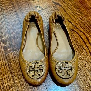 Tory Burch Flats - Size 7 - Tan